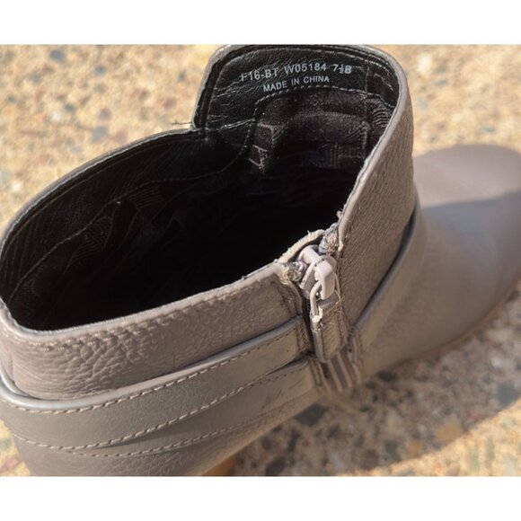 Women's Gray Leather Ankle Boots With Buckle & Zipper Closure Stacked Heel - Picture 7 of 8